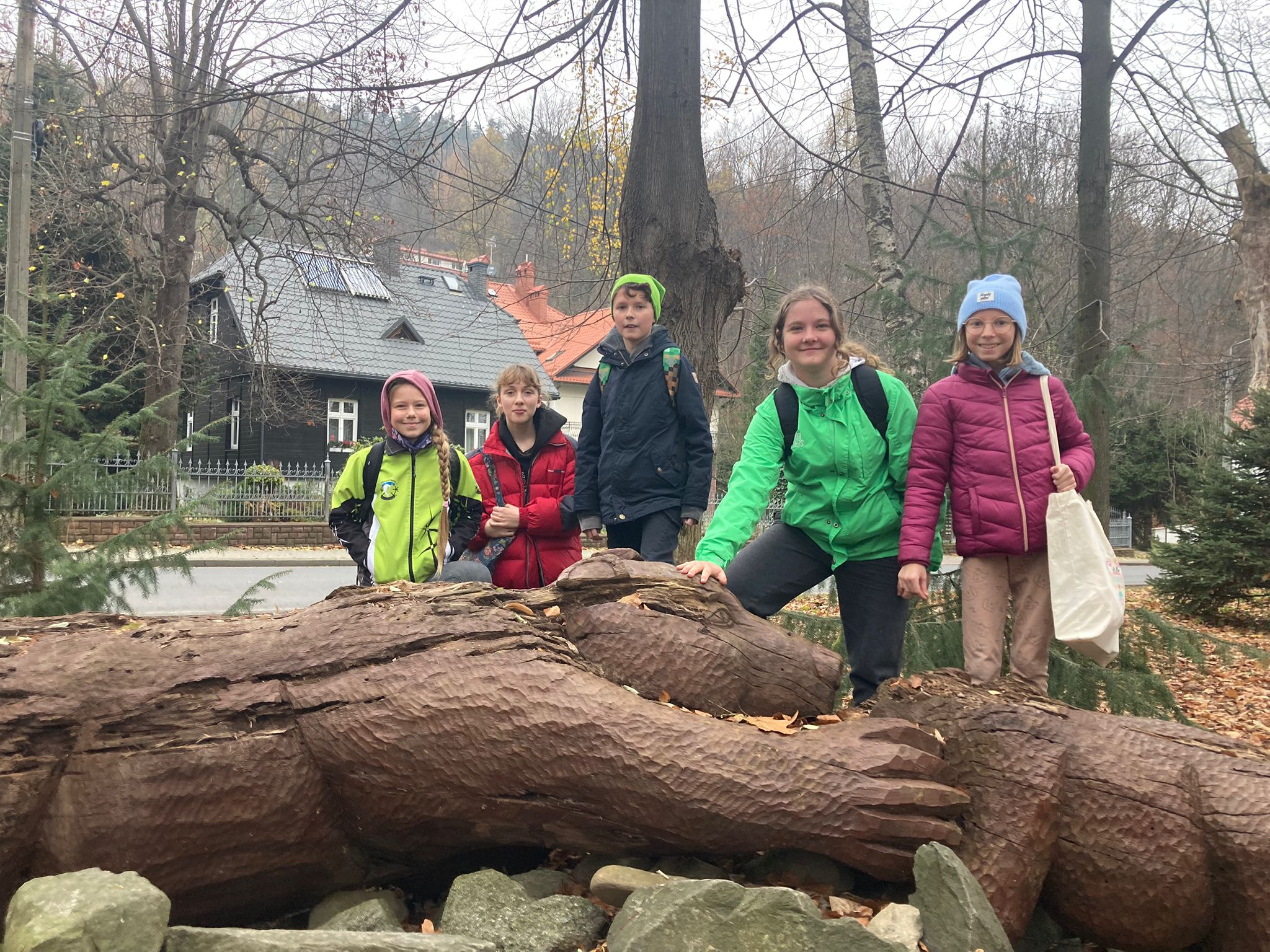 MAŁE TROPY W FAŁATÓWCE